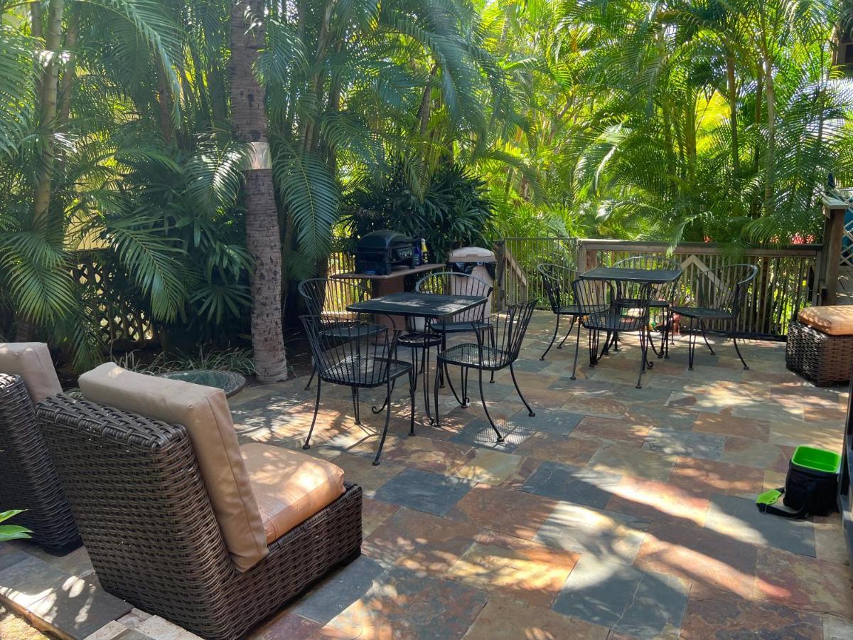 Maui What A Wonderful World Bed & Breakfast Уайлеа Екстериор снимка