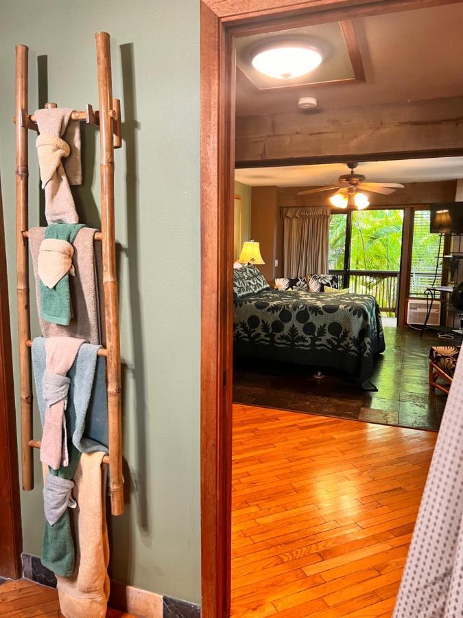 Maui What A Wonderful World Bed & Breakfast Уайлеа Екстериор снимка