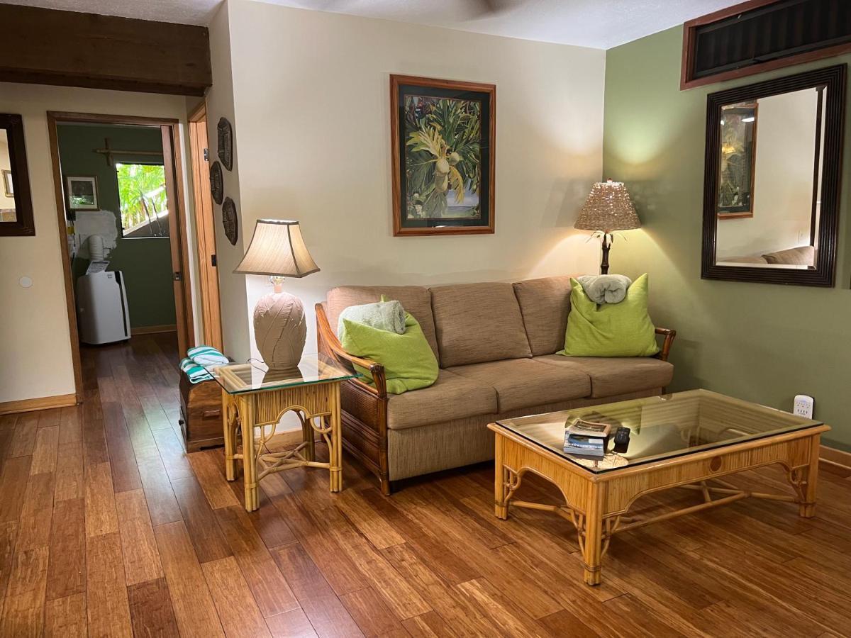 Maui What A Wonderful World Bed & Breakfast Уайлеа Екстериор снимка