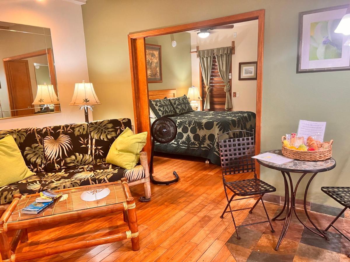 Maui What A Wonderful World Bed & Breakfast Уайлеа Екстериор снимка